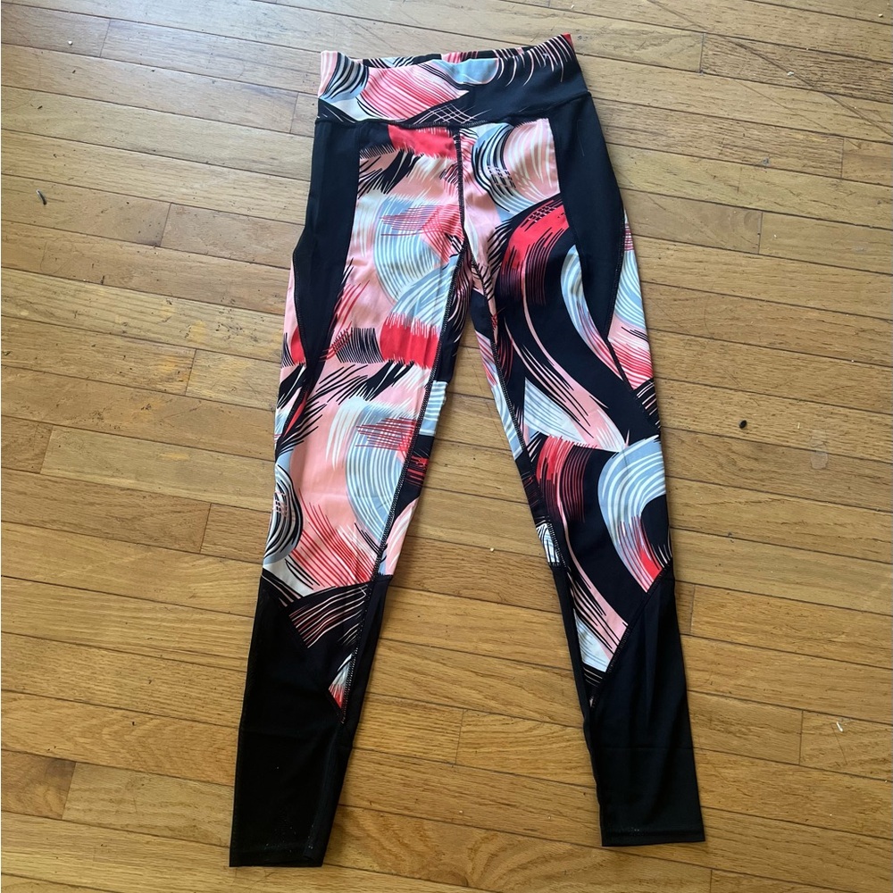 NWOT Colorful Abstract Pattern Leggings with Mesh Panels